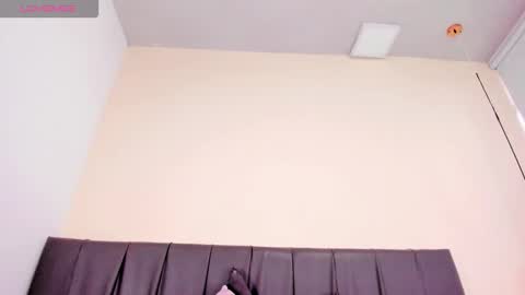 Cherlyn online show from 11-20-25, 03:45