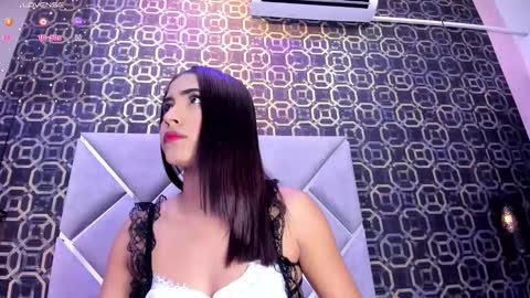 Cherry online show from 11-04-25, 01:38