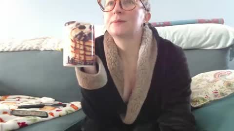 Chelsea online show from 03-10-25, 07:29