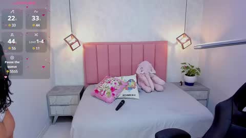 Camila  online show from 03-07-25, 01:31