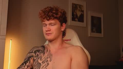 LUCASRYANPVT IS OPEN online show from 11-26-25, 04:13