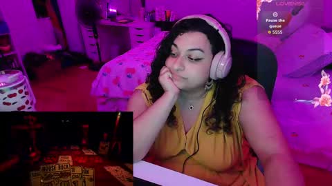 Snapshot of chericheesecake chatting on 10-05-25, 11:24 chericheesecake online show from 10-05-25, 11:24