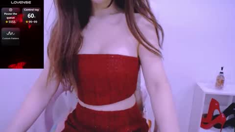 Snapshot of cherriana chatting on 10-29-25, 12:35 Cheri online show from 10-29-25, 12:35