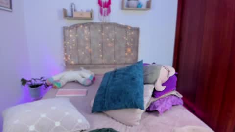 cherries_and_wine_ online show from 12-14-24, 08:40