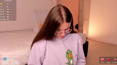 Cherry online show from 03-02-25, 02:41