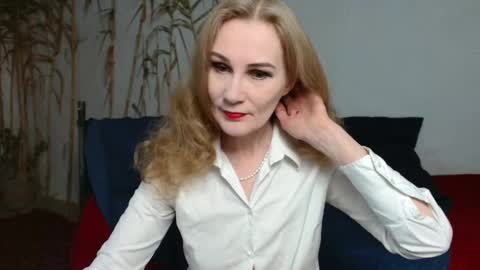 Snapshot of cherry_blossomsx chatting on 02-15-25, 02:11 thanks guys see you tomorrow online show from 02-15-25, 02:11