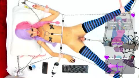 Snapshot of cherry_moon1 chatting on 01-17-26, 01:05 cherry online show from 01-17-26, 01:05