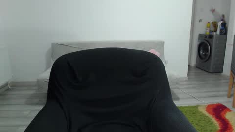 Sherry online show from 10-08-25, 10:40