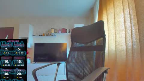 mayra online show from 11-06-25, 08:59