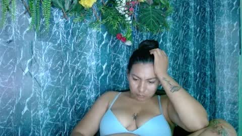 cherry online show from 10-15-25, 04:12