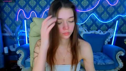 Cherry Wipe online show from 11-18-25, 02:32