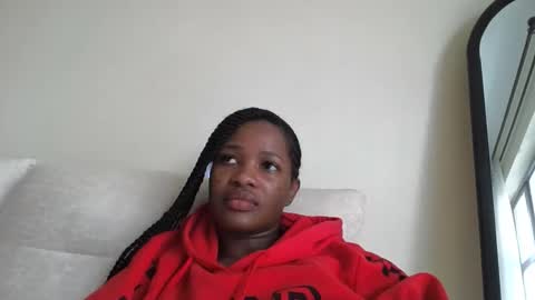 Cherryblossom2002 online show from 10-17-25, 09:34