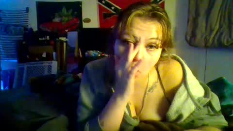 Snapshot of cherrybomb454 chatting on 09-25-25, 11:58 cherrybomb454 online show from 09-25-25, 11:58