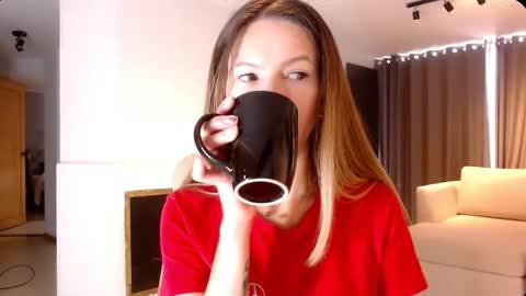 Anna online show from 02-22-26, 01:53