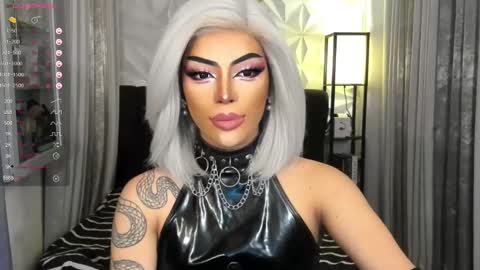 Snapshot of cherryharper chatting on 12-05-24, 07:16 THE ALPHA GODDESSOFSEXUALDESIRE online show from 12-05-24, 07:16