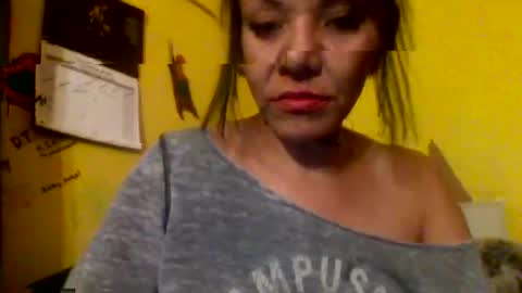 Snapshot of cherryhillss chatting on 11-05-25, 04:34 cherryhillss online show from 11-05-25, 04:34