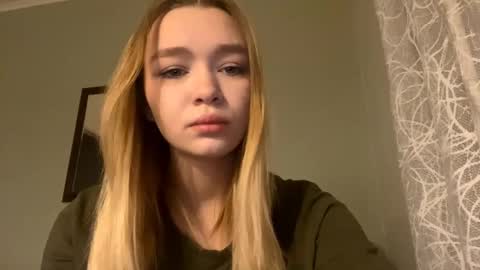 Lei online show from 12-20-25, 01:34