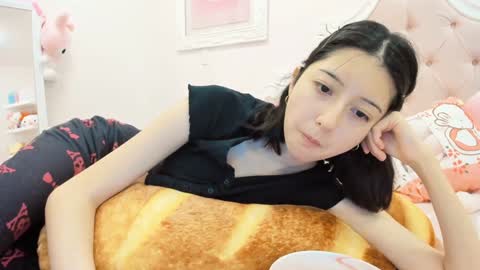 cherrycute666 online show from 12-17-24, 12:23