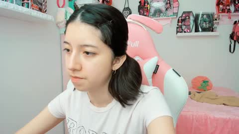 cherrycute666 online show from 02-05-25, 06:59