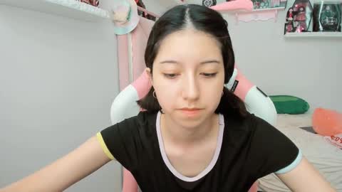 cherrycute666 online show from 02-12-25, 10:37