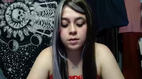 Snapshot of cherrypeach_ chatting on 10-02-25, 05:58 cherrypeach_ online show from 10-02-25, 05:58