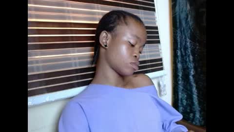 Snapshot of cherryxpussy chatting on 02-10-25, 05:19 cherryxpussy online show from 02-10-25, 05:19