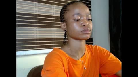 Snapshot of cherryxpussy chatting on 02-20-25, 06:35 cherryxpussy online show from 02-20-25, 06:35