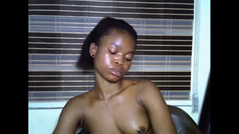 Snapshot of cherryxpussy chatting on 03-09-25, 09:03 cherryxpussy online show from 03-09-25, 09:03