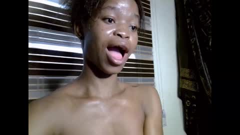 Snapshot of cherryxpussy chatting on 03-12-25, 07:57 cherryxpussy online show from 03-12-25, 07:57