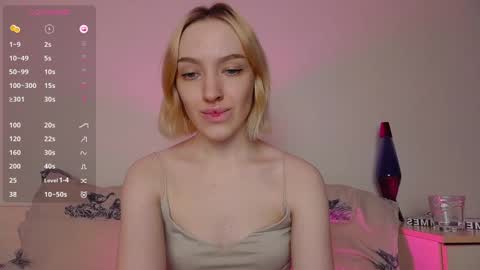 Snapshot of cherylmason chatting on 12-10-24, 11:51 Cheryl online show from 12-10-24, 11:51