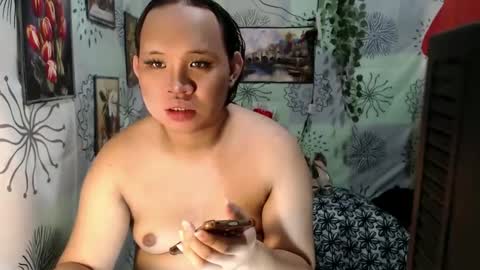 Snapshot of chescahotxxxl chatting on 01-28-25, 10:02 chescahotxxxl online show from 01-28-25, 10:02