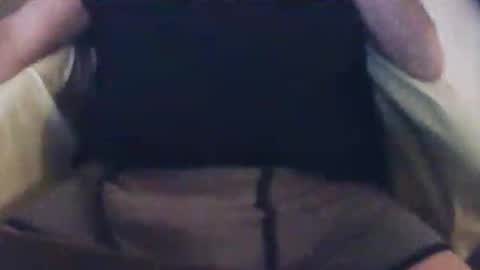 Snapshot of cheslongss chatting on 11-28-25, 03:04 Ches Long online show from 11-28-25, 03:04