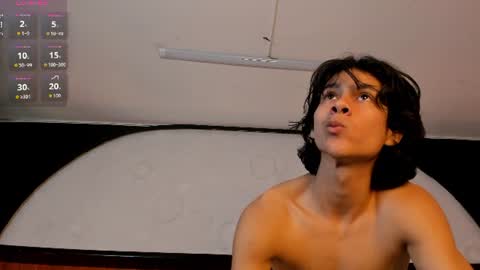 Snapshot of cheys_mast chatting on 07-28-26, 12:59 Cheys online show from 07-28-26, 12:59