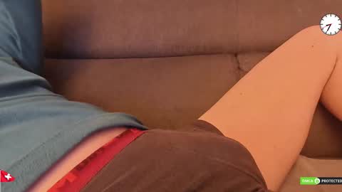 Snapshot of chezmonsieur_g chatting on 02-02-26, 07:34 Grey online show from 02-02-26, 07:34