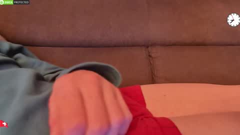 Snapshot of chezmonsieur_g chatting on 02-28-26, 07:37 Grey online show from 02-28-26, 07:37