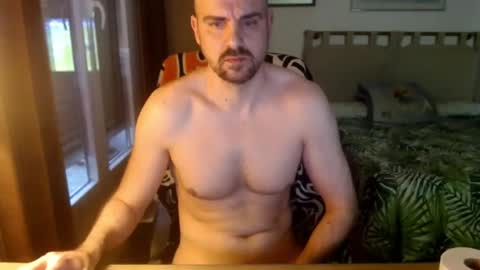 Snapshot of chicocam1983 chatting on 02-16-25, 04:42 chicocam1983 online show from 02-16-25, 04:42