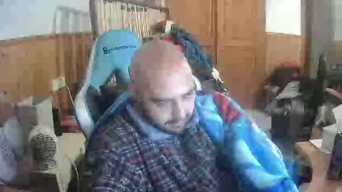 chicomallorca96 online show from 02-03-25, 10:03