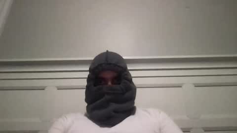 Snapshot of chicopaiisaa chatting on 11-12-25, 11:25 Andres online show from 11-12-25, 11:25