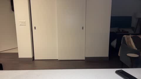 ChiGuy841 online show from 02-06-25, 03:59