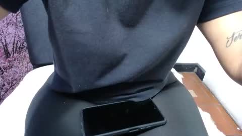 Chikys   online show from 11-02-25, 03:14