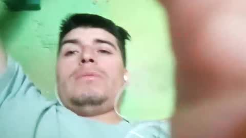 Snapshot of chilehot28 chatting on 11-29-25, 07:06 chilehot28 online show from 11-29-25, 07:06