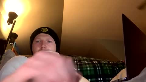 Snapshot of chillgi97 chatting on 12-11-24, 11:21 chillgi97 online show from 12-11-24, 11:21