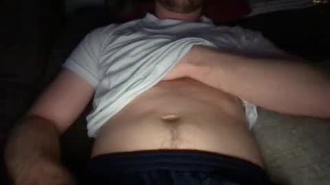 Snapshot of chillgi97 chatting on 10-19-25, 04:46 chillgi97 online show from 10-19-25, 04:46