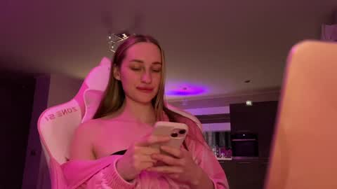 Goddess Vika - owner of all ur money online show from 01-23-25, 08:24