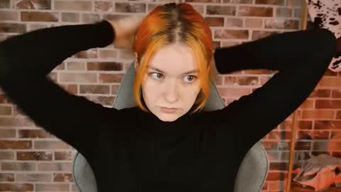 Bella online show from 11-25-25, 09:09