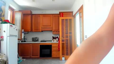 Snapshot of chillwithcamii chatting on 09-09-25, 10:15 yoursensualparadise online show from 09-09-25, 10:15