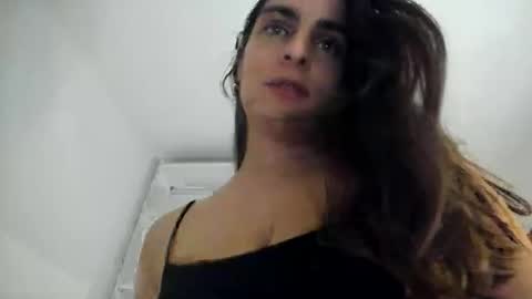 Snapshot of chillwithcamii chatting on 09-29-25, 06:02 yoursensualparadise online show from 09-29-25, 06:02