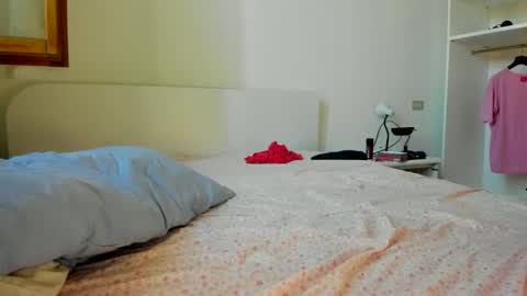 Snapshot of chillwithcamii chatting on 09-30-25, 06:07 yoursensualparadise online show from 09-30-25, 06:07