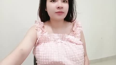 Jani online show from 04-18-26, 01:09