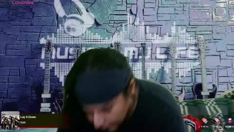 Enrique online show from 02-19-25, 02:55
